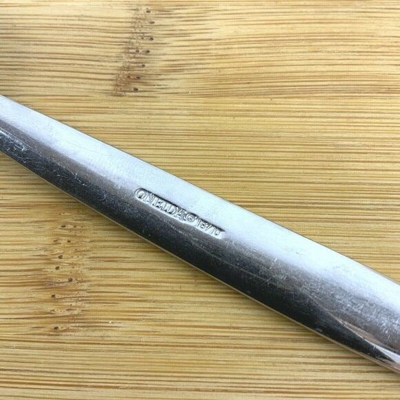 Oneida Leda Salad Forks 18/10 Stainless Steel Replacement Flatware Discontinued - Picture 4 of 6